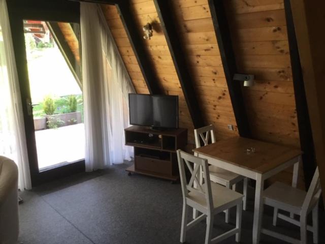 Gemuetliches Ferienhaus Mit Sonniger Terrasse Frankenwald Naehe Badesee Smart-Tv Lichtenberg  Buitenkant foto