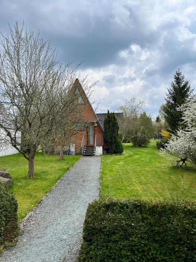 Gemuetliches Ferienhaus Mit Sonniger Terrasse Frankenwald Naehe Badesee Smart-Tv Lichtenberg  Buitenkant foto